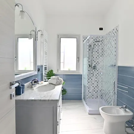 Πανσιόν Izzhome Cozy Pula