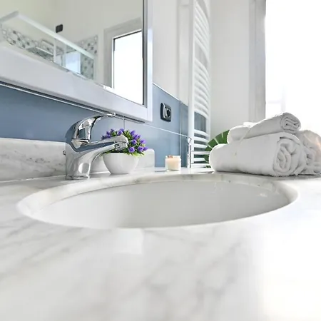 Izzhome Cozy Guest house