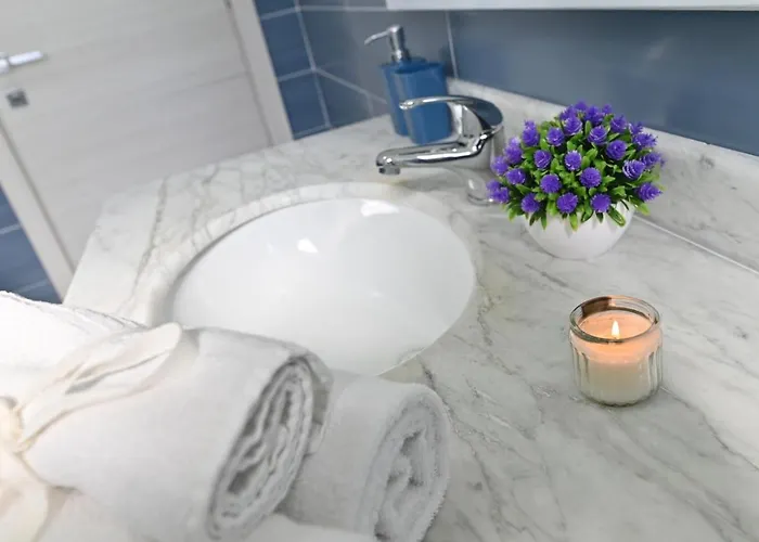 Izzhome Cozy 3* Pula